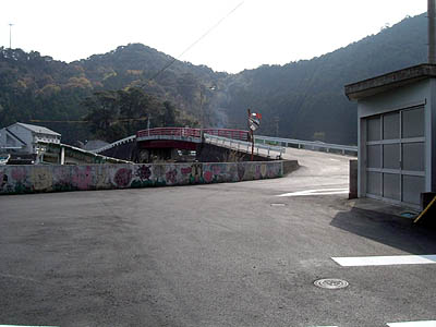 sen03.jpg