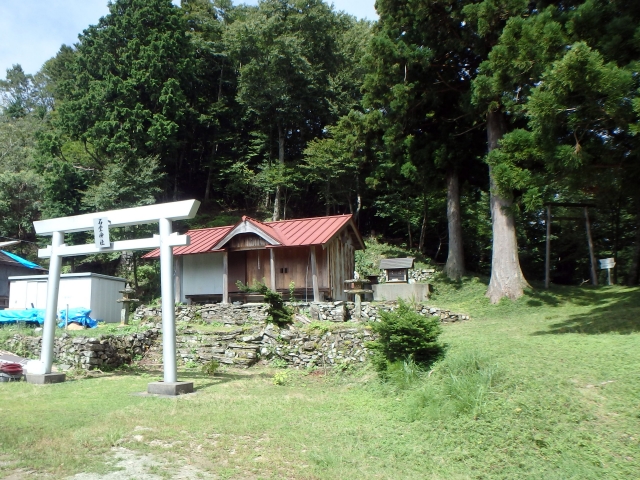 isidou028.jpg