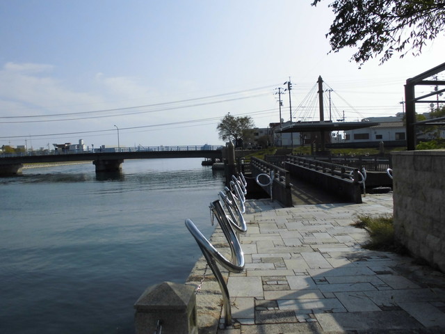 tbangai_180.jpg