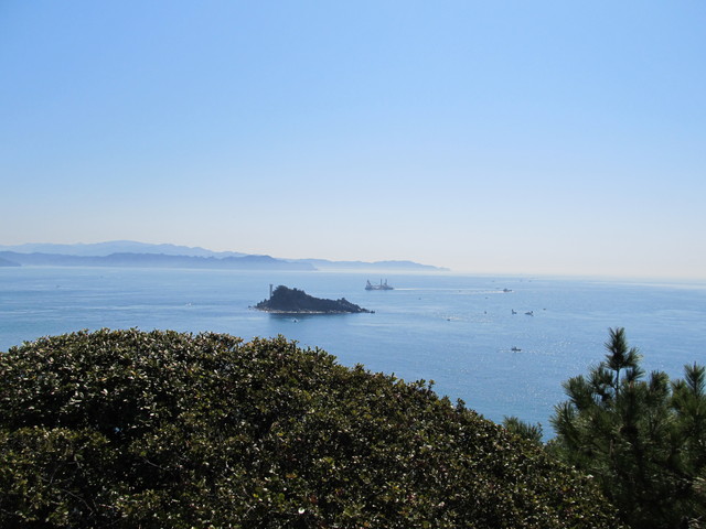 t01_048.jpg