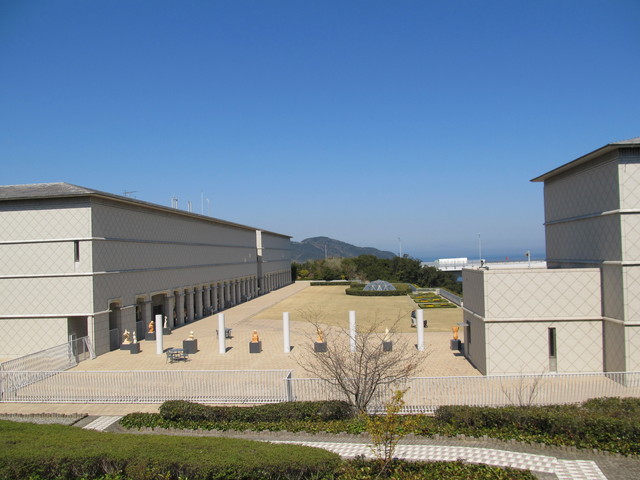 t01_057.jpg