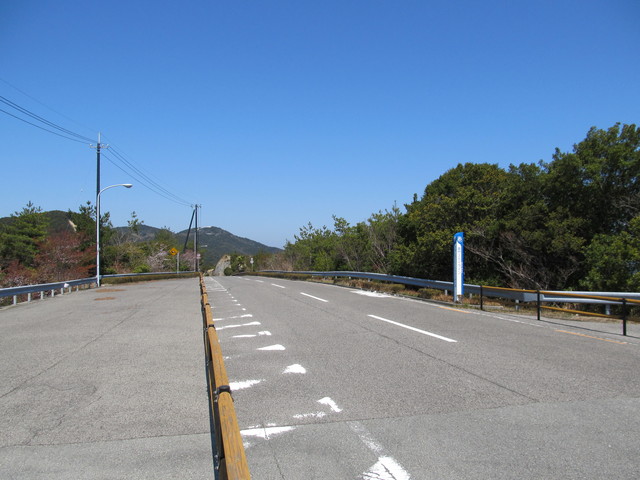 t01_120.jpg