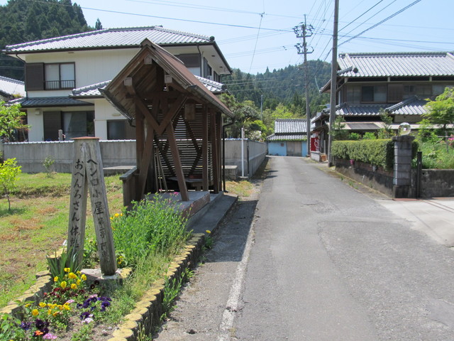 t16_004.jpg