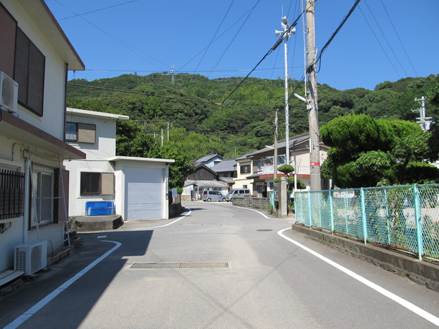 t18_084.jpg