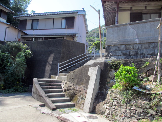 t18_087.jpg