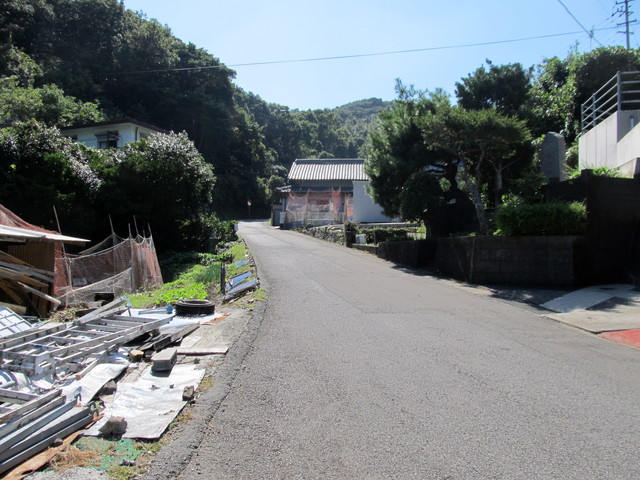 t18_089.jpg