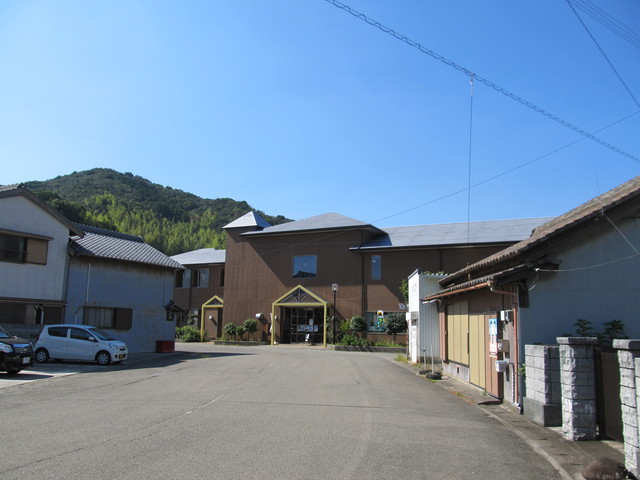 t18_109.jpg