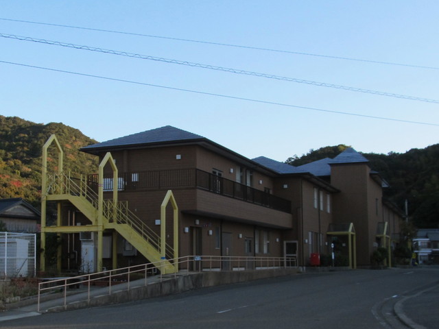 t19_001.jpg