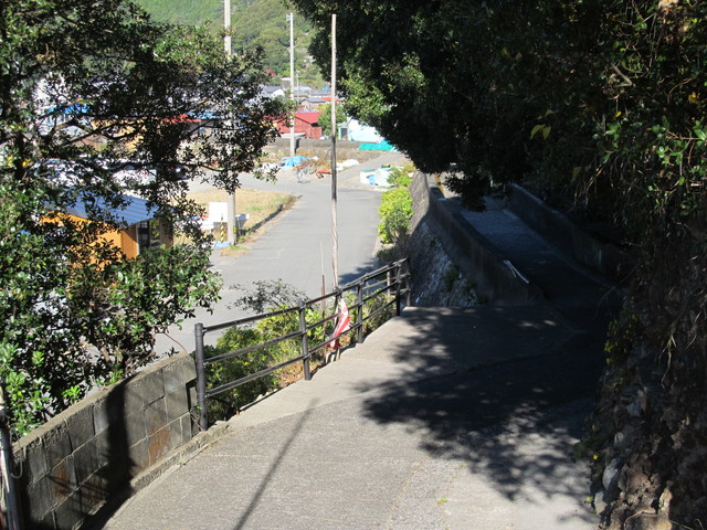 t19_143.jpg