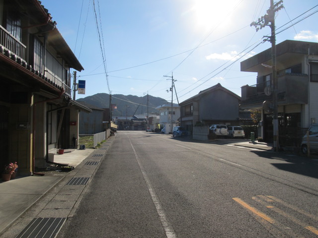 t19_372.jpg