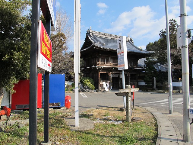 t02_001.jpg