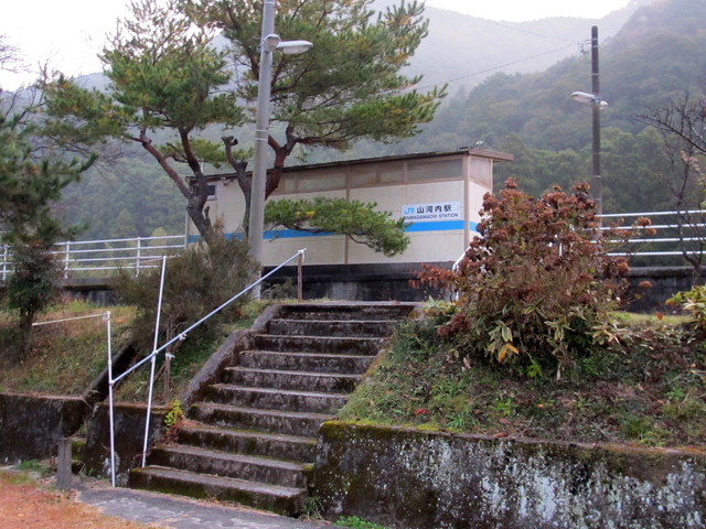 t21_001.jpg