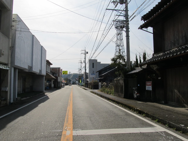 t22_005.jpg