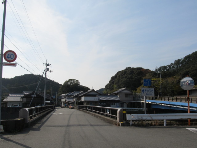 t22_075.jpg