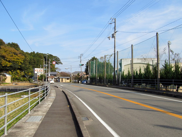t23_006.jpg
