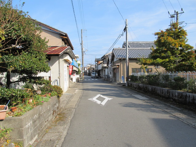 t23_008.jpg