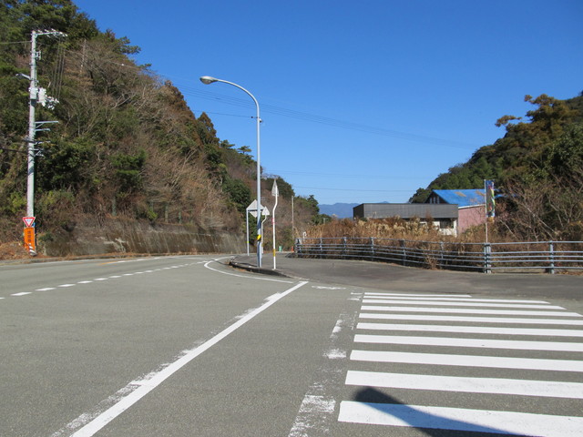 t23_270.jpg