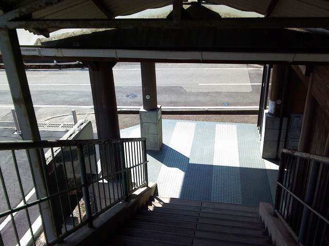 t24_004.jpg