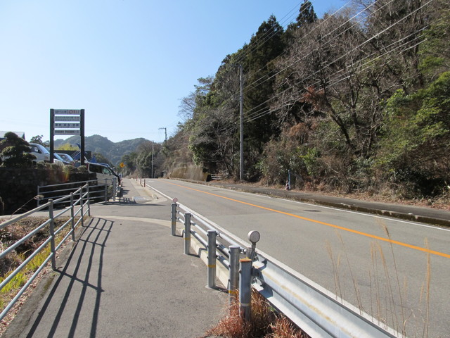 t24_010.jpg