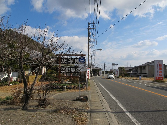 t03_003.jpg