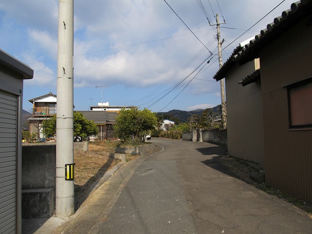 t03_058.jpg