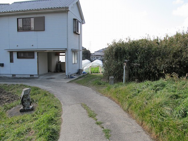 t05_018.jpg