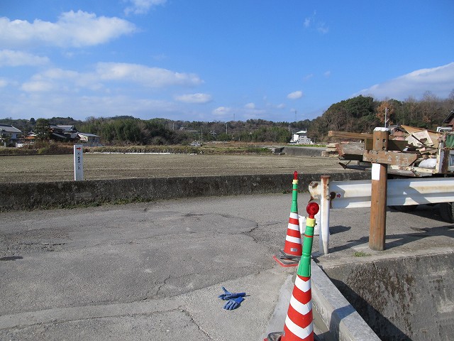 t05_041.jpg