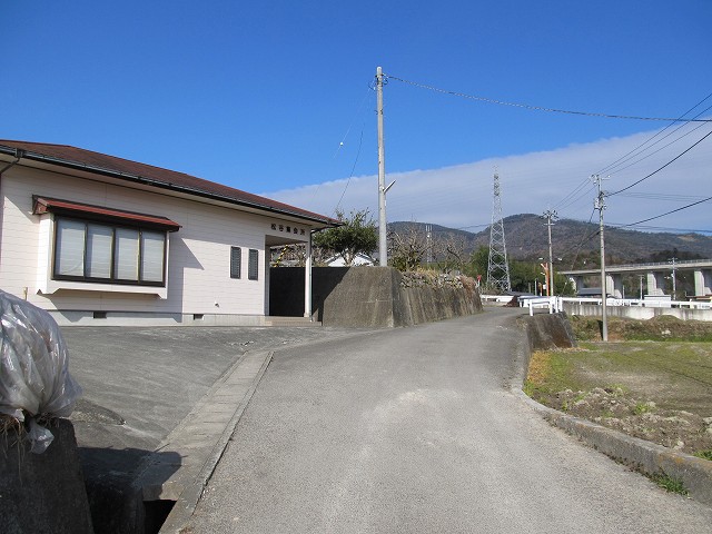 t05_044.jpg