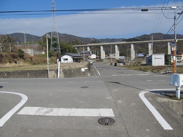 t05_045.jpg