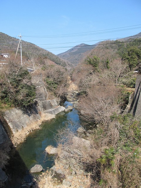 t06_064.jpg