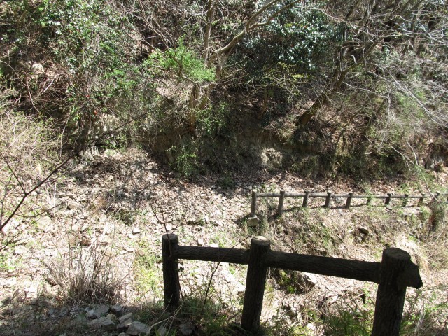 t07_057.jpg