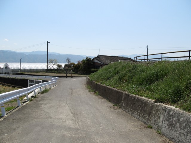 t07_157.jpg