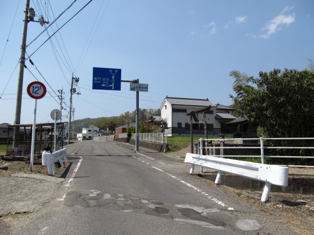 t07_167.jpg