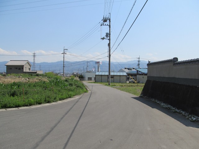 t08_019.jpg