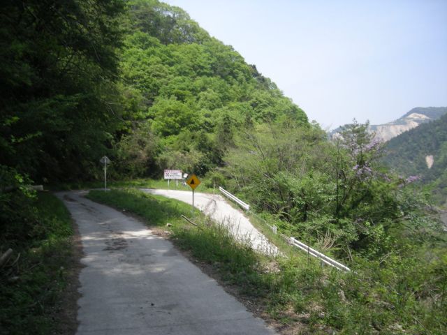 k04_128.jpg