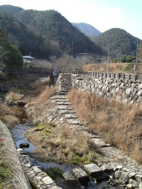 k13_30.jpg
